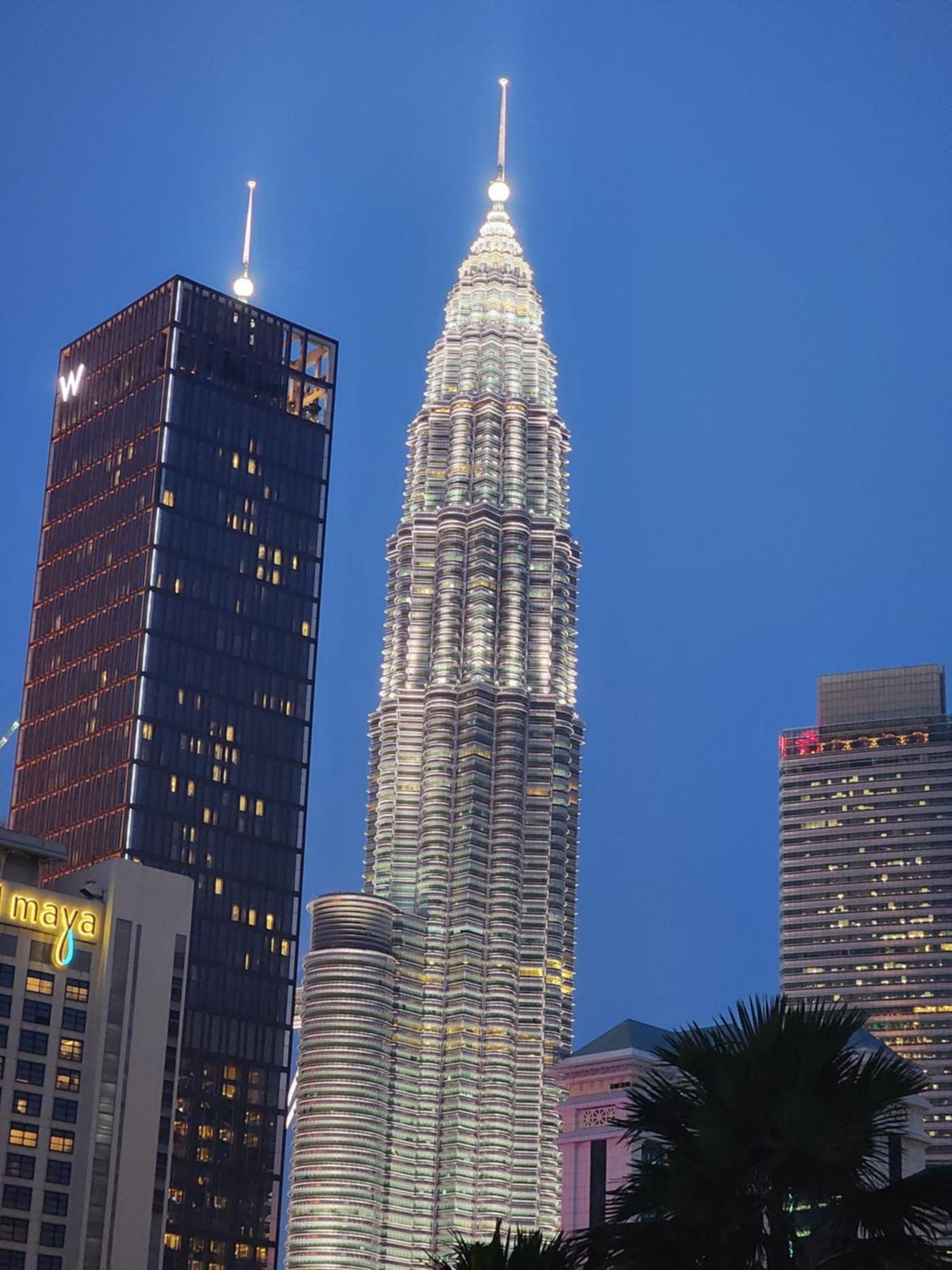 4r2b Crest Residences Walk To Klcc Jln Alor Train 2station To Bukitbintang Water Machine *